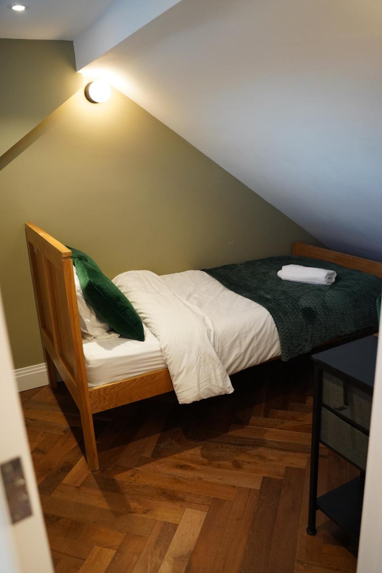Super Deluxe Apartment Барнет Екстериор снимка